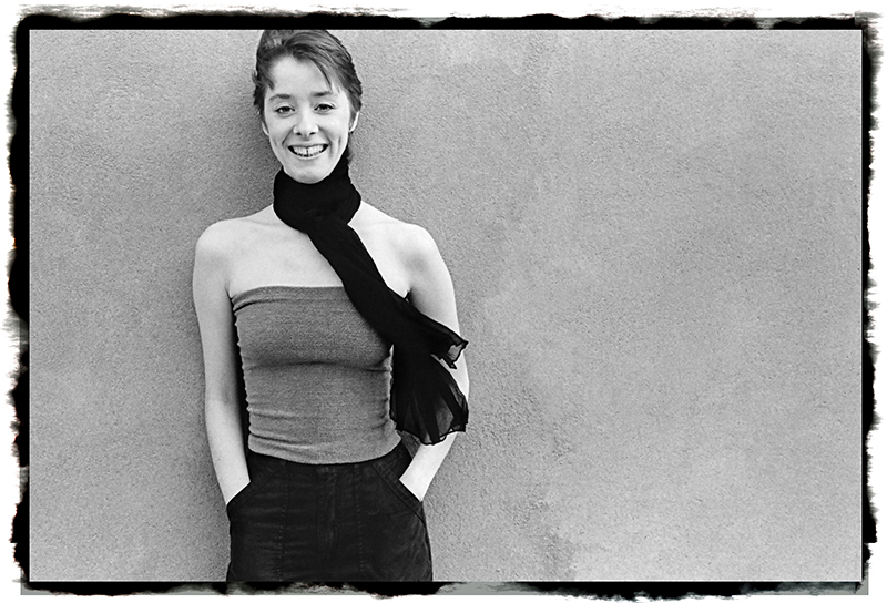 Suzanne_Vega-2©1979-Irene-Young-ghf-lr